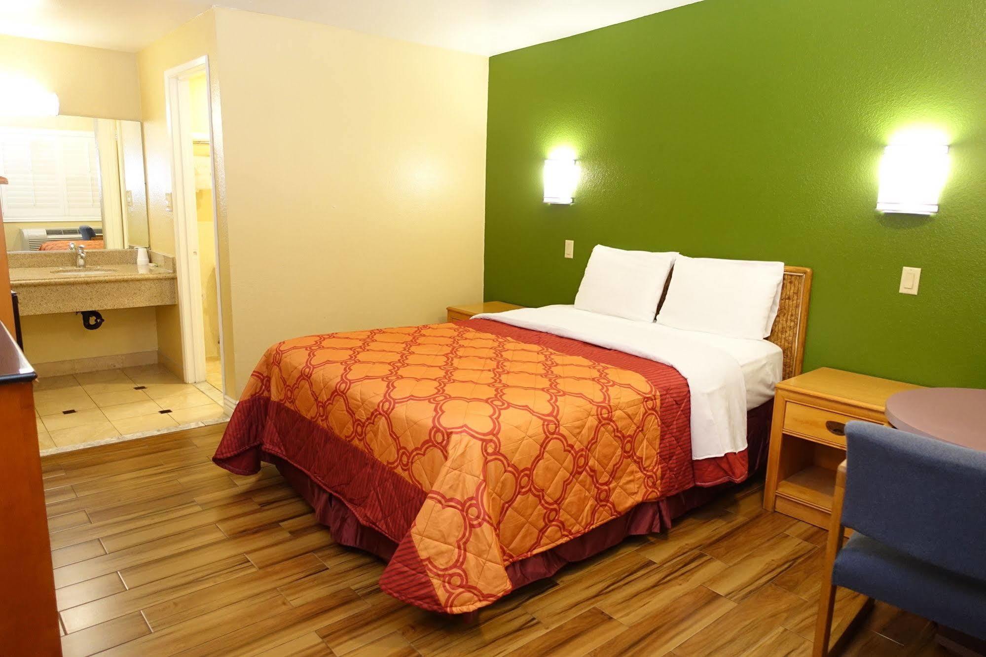 Tropic Lodge Garden Grove Buitenkant foto